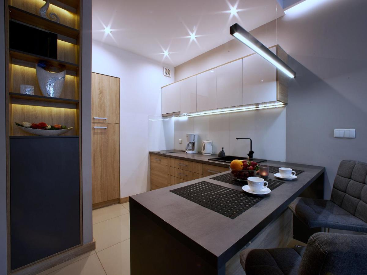 4UApart-Apartment suite Platan Grey Świnoujście Extérieur photo