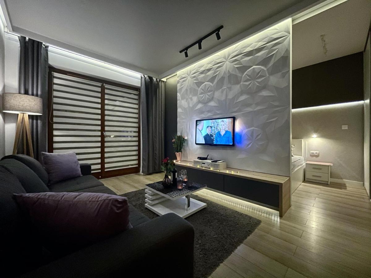 4UApart-Apartment suite Platan Grey Świnoujście Extérieur photo